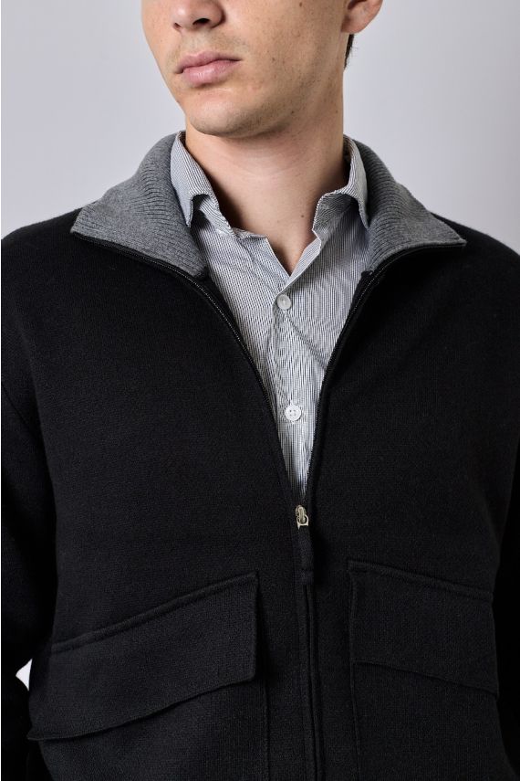 CAMPERA BOLSILLO PLAQUÉ CON TAPA - Vista Alternativa